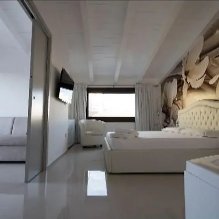 בית הארחה Barrile's אולביה